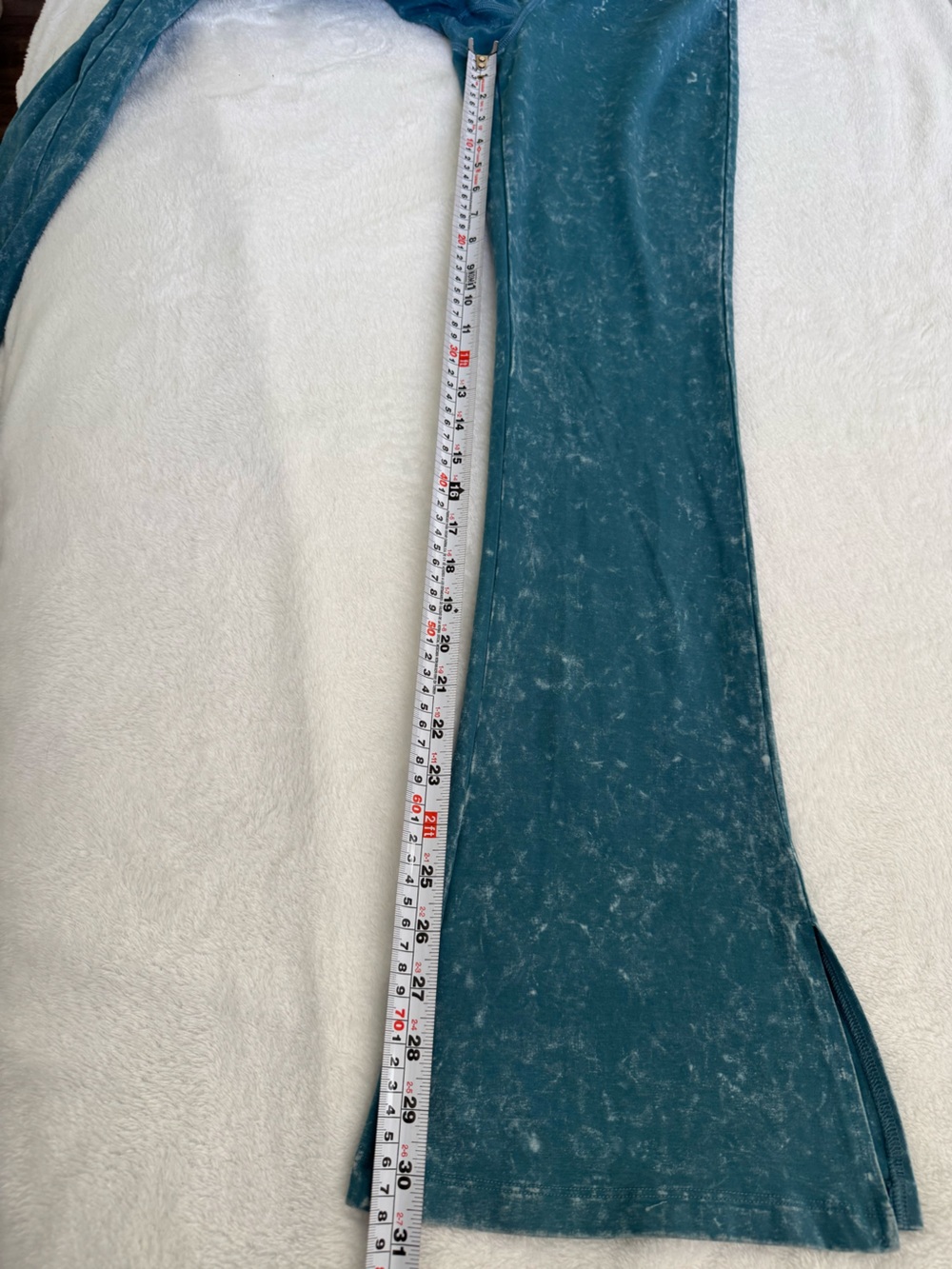 PINK Victoria’s Secret Teal Acid Wash Foldover Flare Yoga Pants Small - Picture 10 of 11